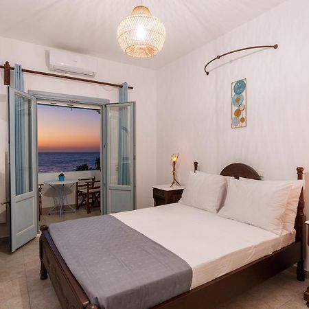 Blue Eyes Beach Villas Monólithos Exterior photo