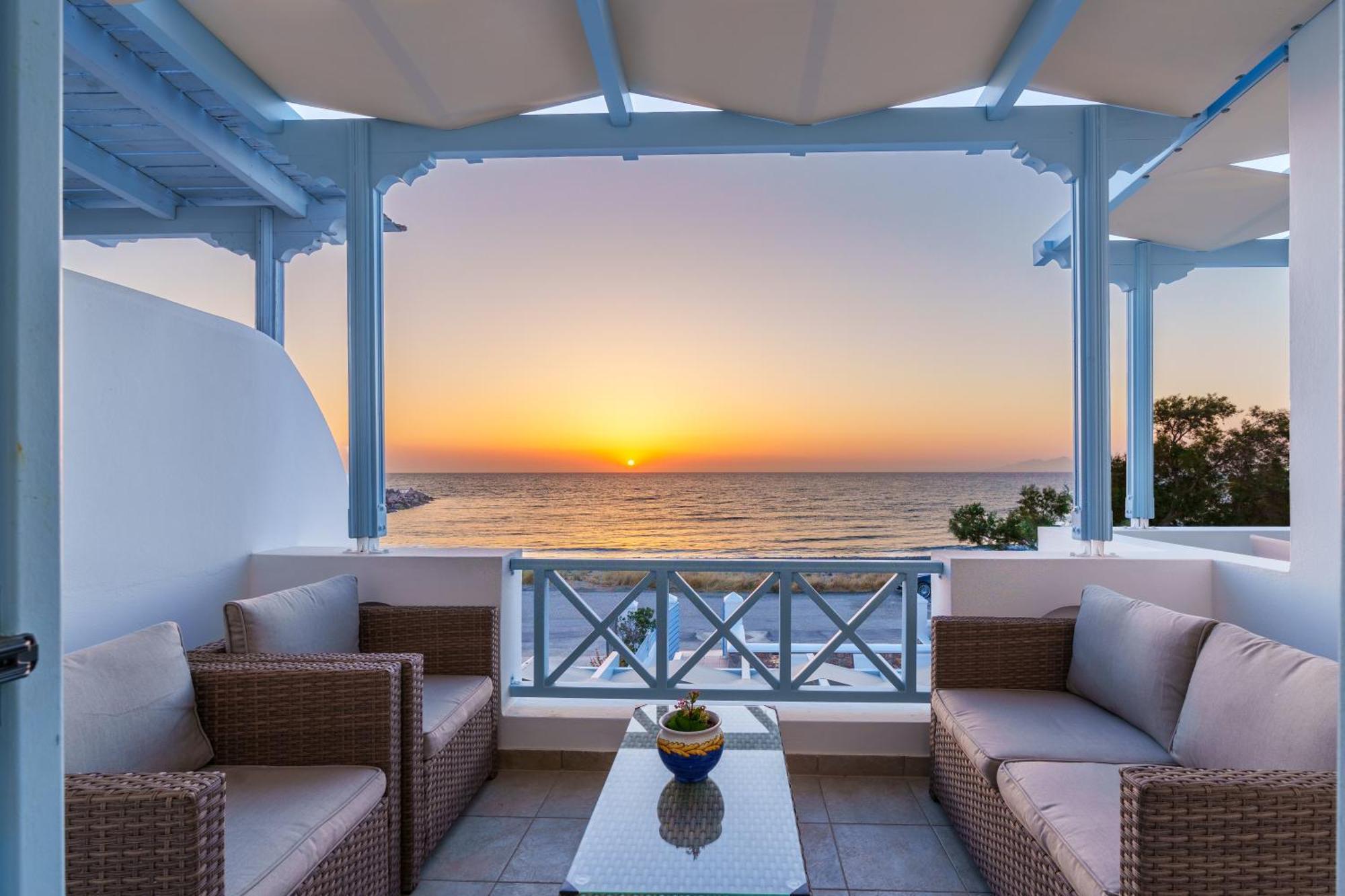Blue Eyes Beach Villas Monólithos Exterior photo